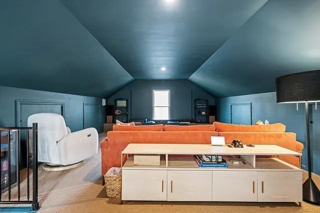 $639,000 | 13 Blackstone Street, Mendon, MA 01756