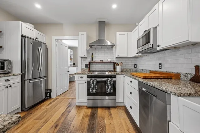 $639,000 | 13 Blackstone Street, Mendon, MA 01756