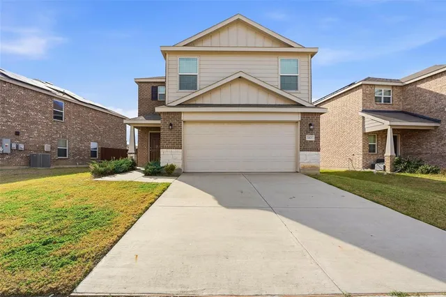 $299,000 | 1421 Ganado Drive, Forney, TX 75126