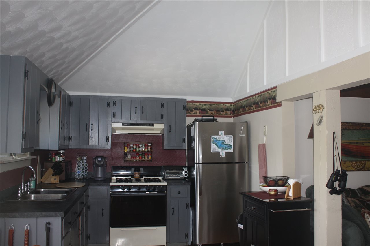 154 Lakeside Road Bristol, NH 03222 - Photo 10 of 40 Gallery Image 10