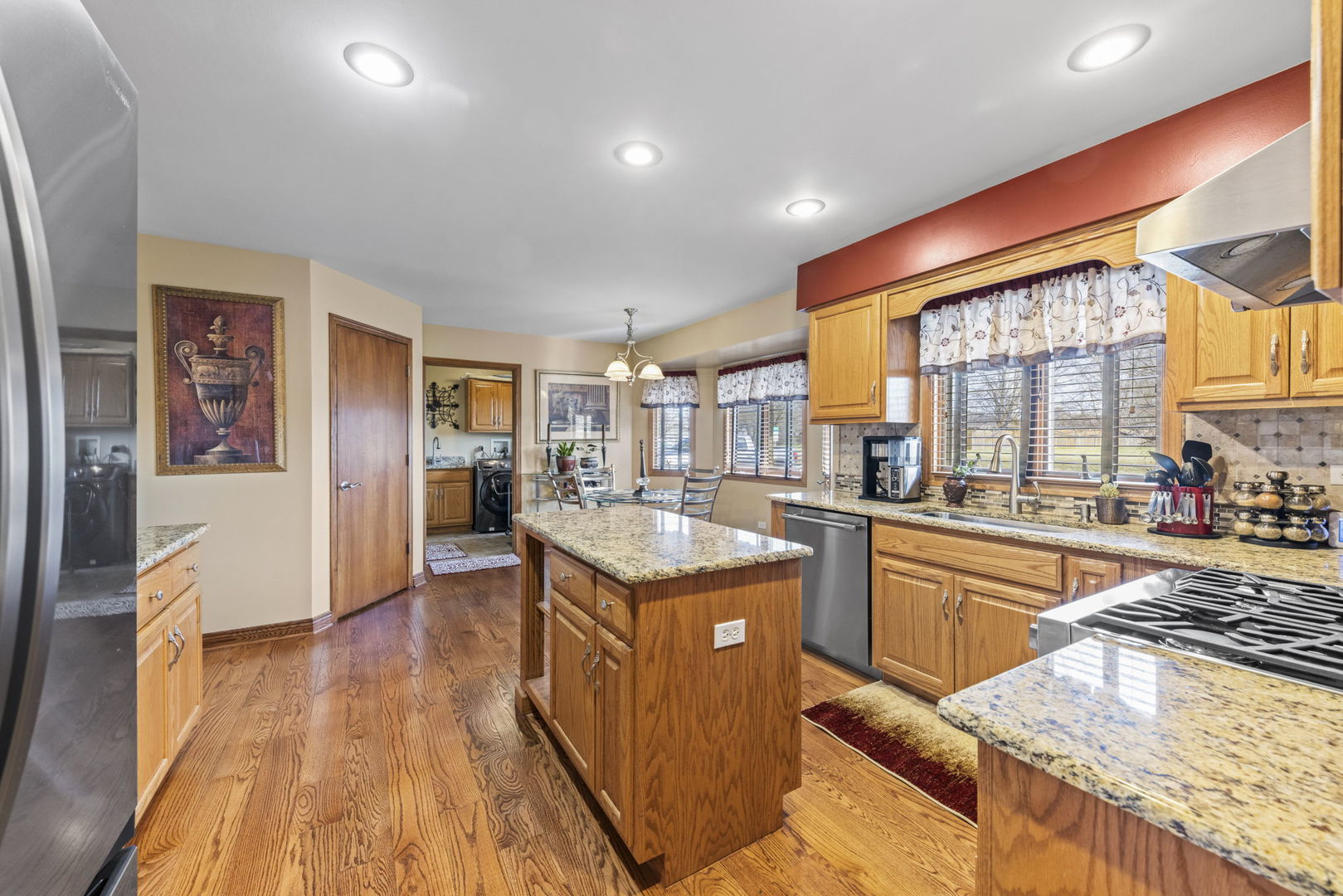 9001 McEvilly Road Minooka, IL 60447 - Photo 9 of 47