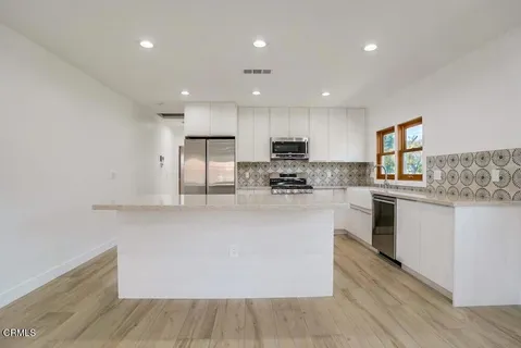 $2,800 | 132 North Ave 60, Los Angeles, CA 90042