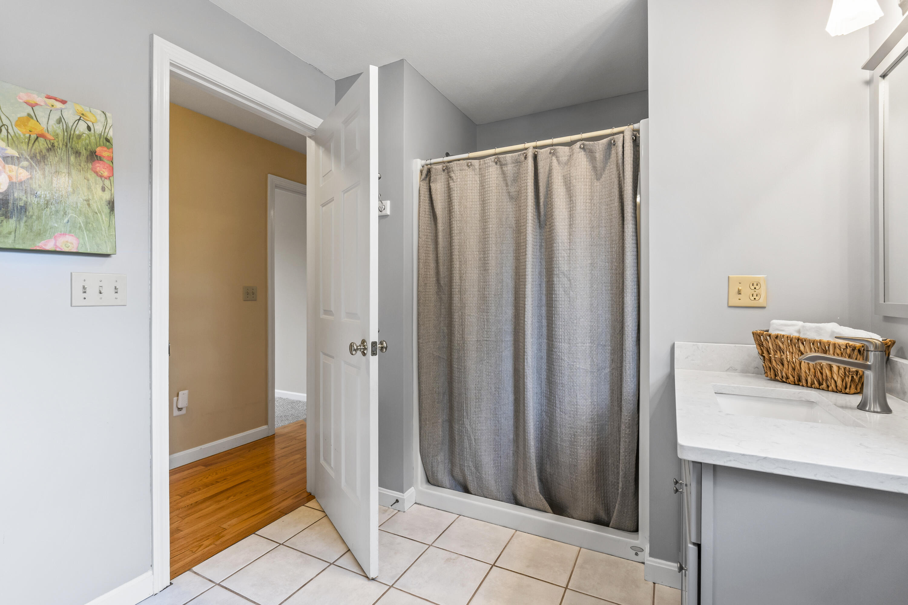 36 Plaisted Road York, ME 03909 - Photo 21 of 46 1st floor bath