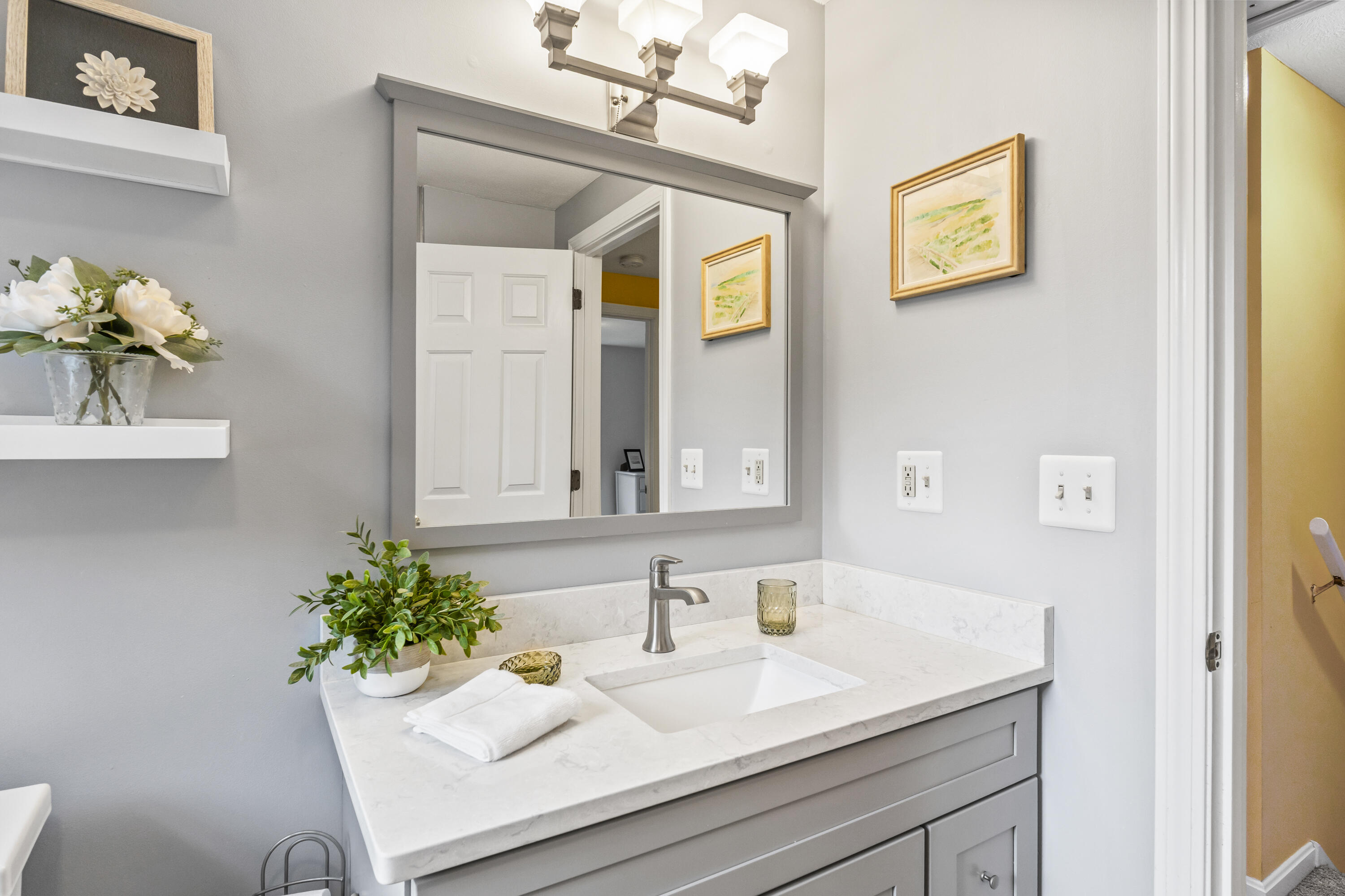 36 Plaisted Road York, ME 03909 - Photo 26 of 46 upper bath 1