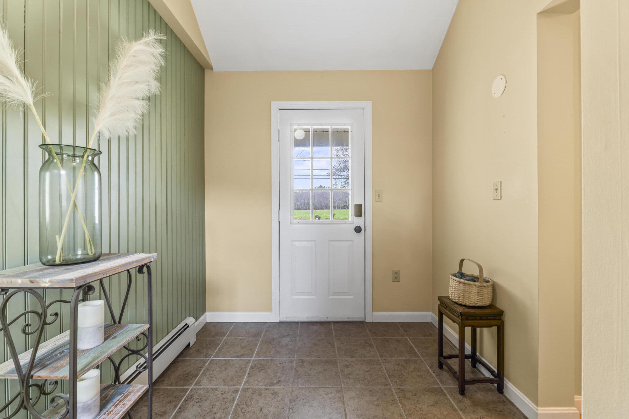 36 Plaisted Road York, ME 03909 - Photo 5 of 46 entry