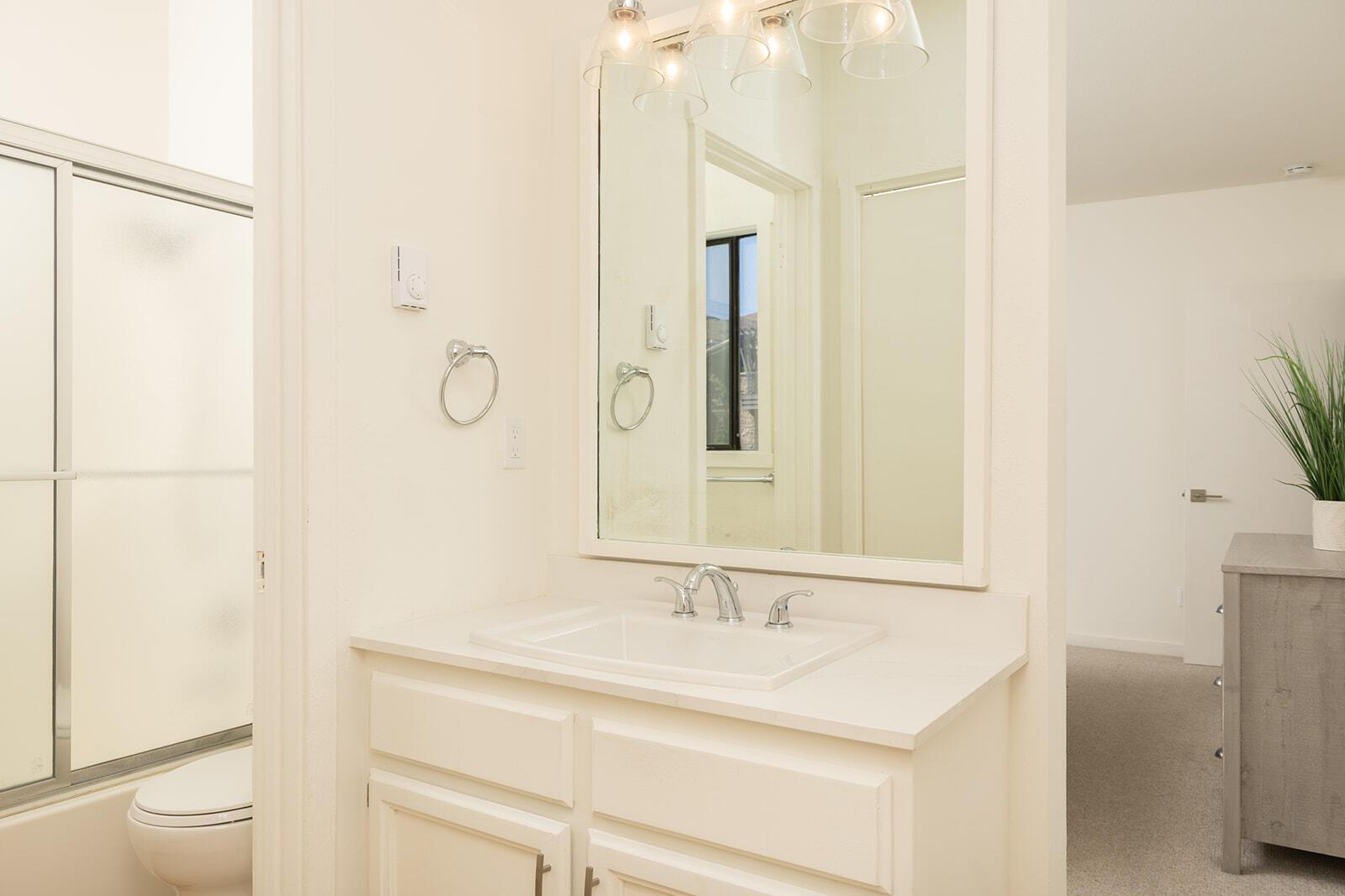 291 2nd Avenue, Unit 1 (TOP) Ketchum, ID 83340 - Photo 11 of 17 Bathroom Primary