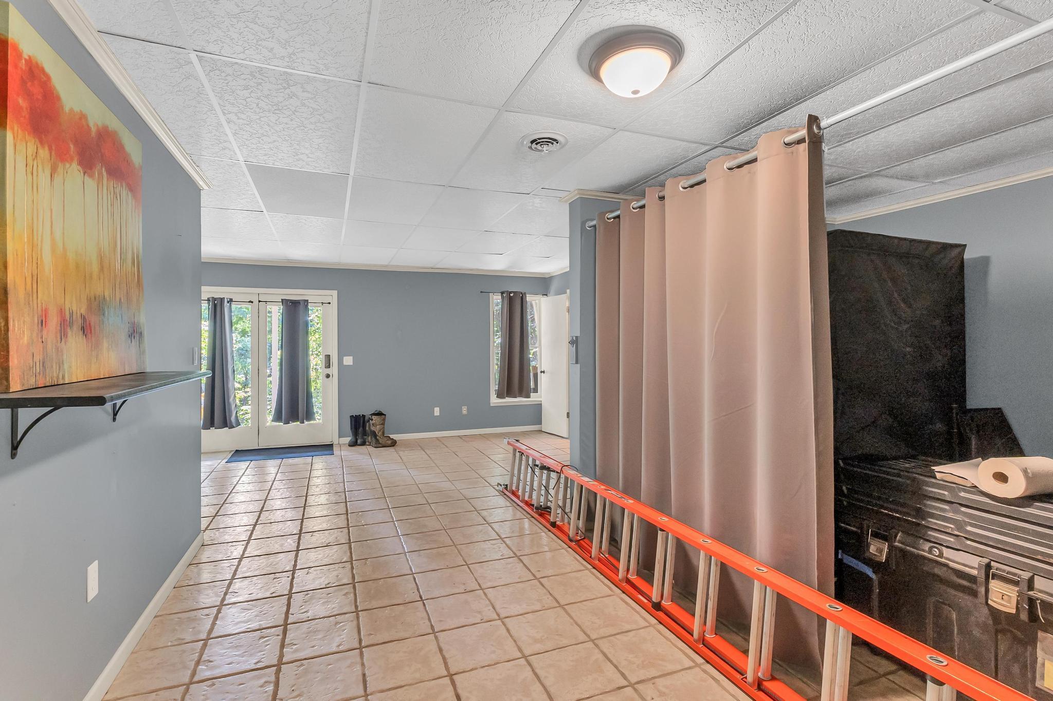 631 Golf Course Drive Elizabethton, TN 37643 - Photo 57 of 60 ARW02459