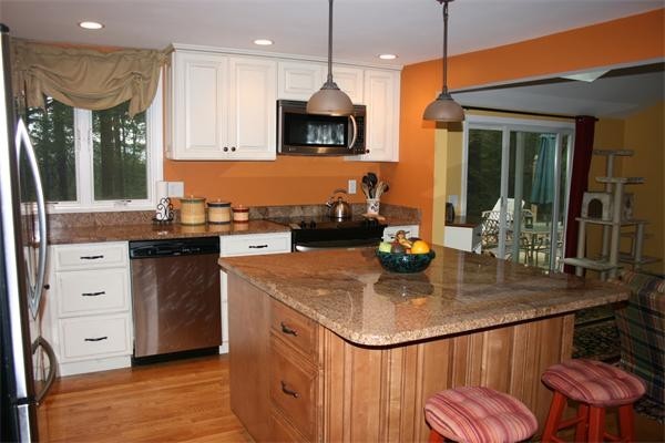 63 Upland Road Plympton, MA 02367 - Photo 2 of 27 Gallery Image 2