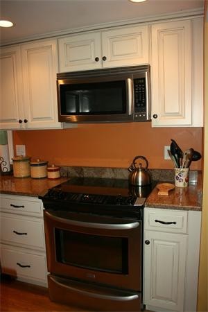 63 Upland Road Plympton, MA 02367 - Photo 3 of 27 Gallery Image 3