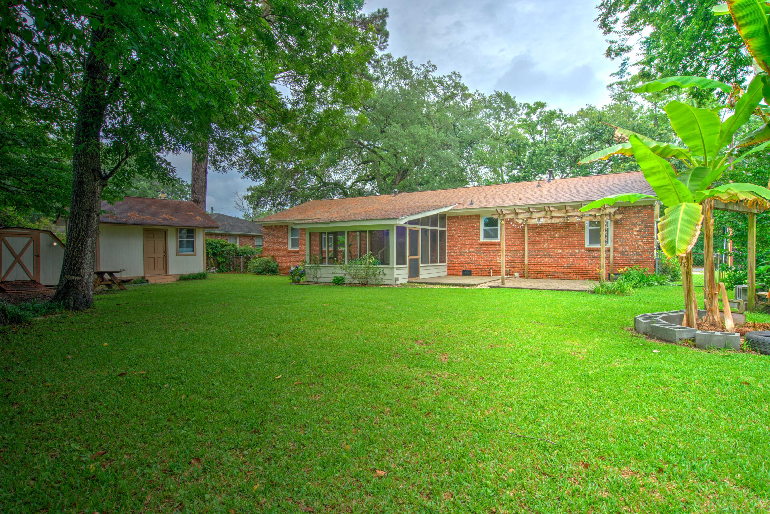 1967 Campion Hall Road Charleston, SC 29407 - Photo 24 of 30 Large Backyard
