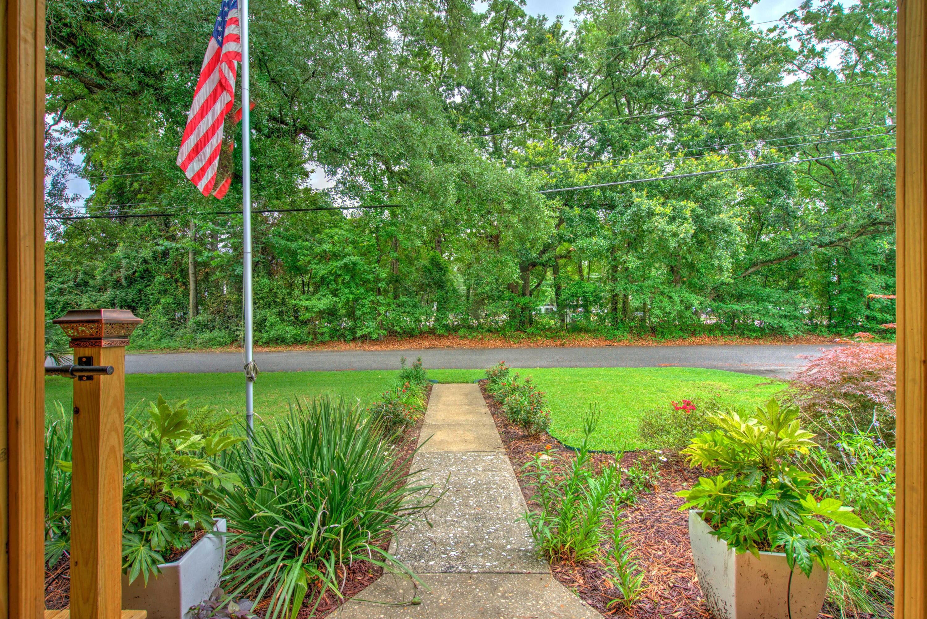 1967 Campion Hall Road Charleston, SC 29407 - Photo 27 of 30 Feel of privacy from the front porch