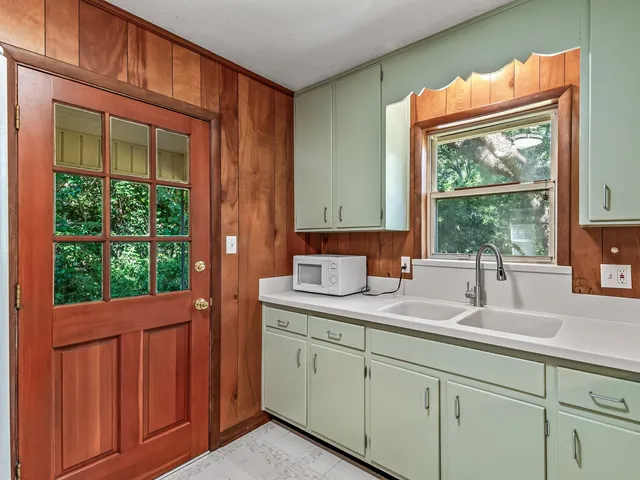 $250,000 | 822 Watt Drive, Tallahassee, FL 32303