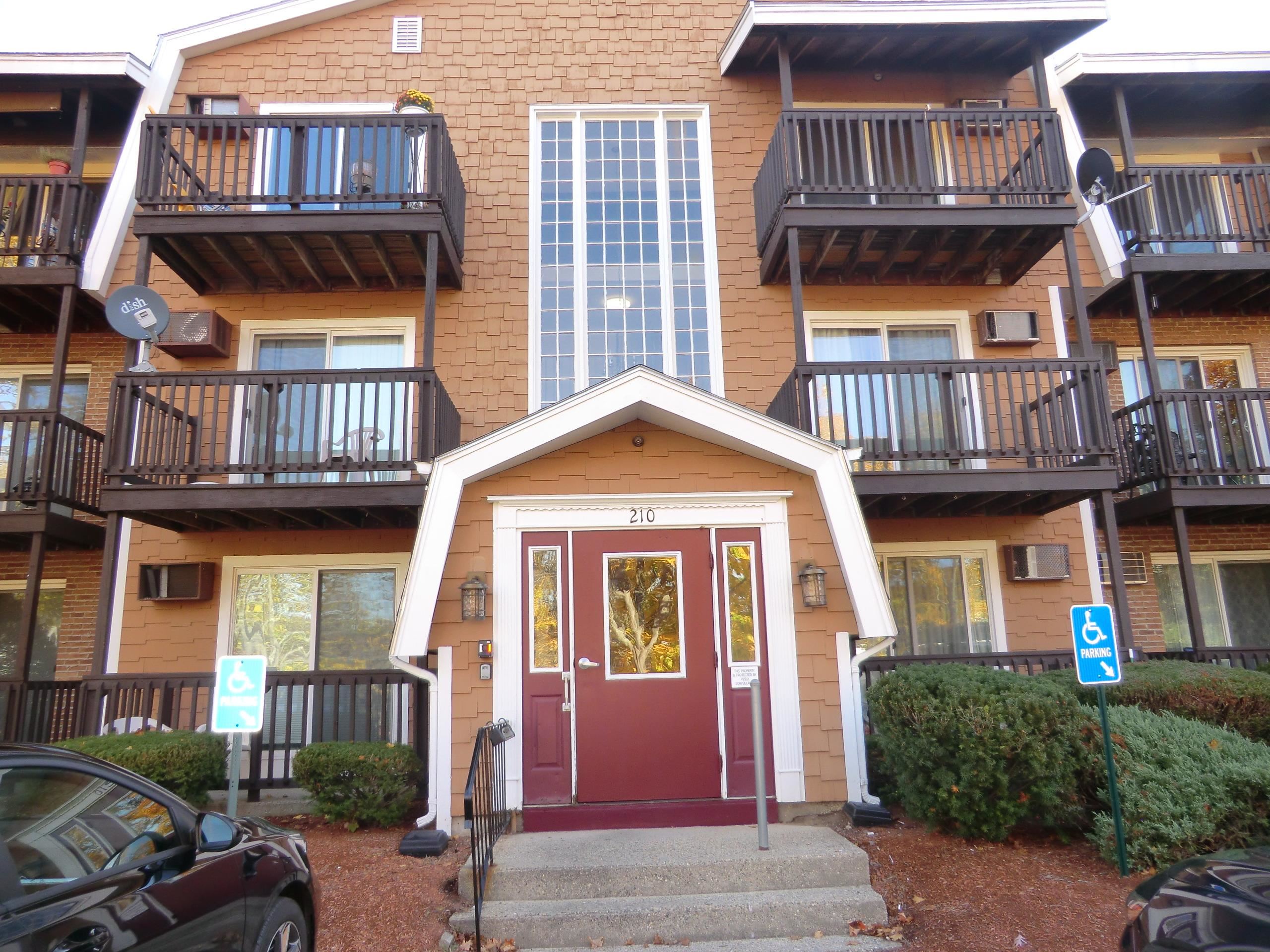 210 Brook Village Road, Unit 9 Nashua, NH 03062 - Photo 1 of 23
