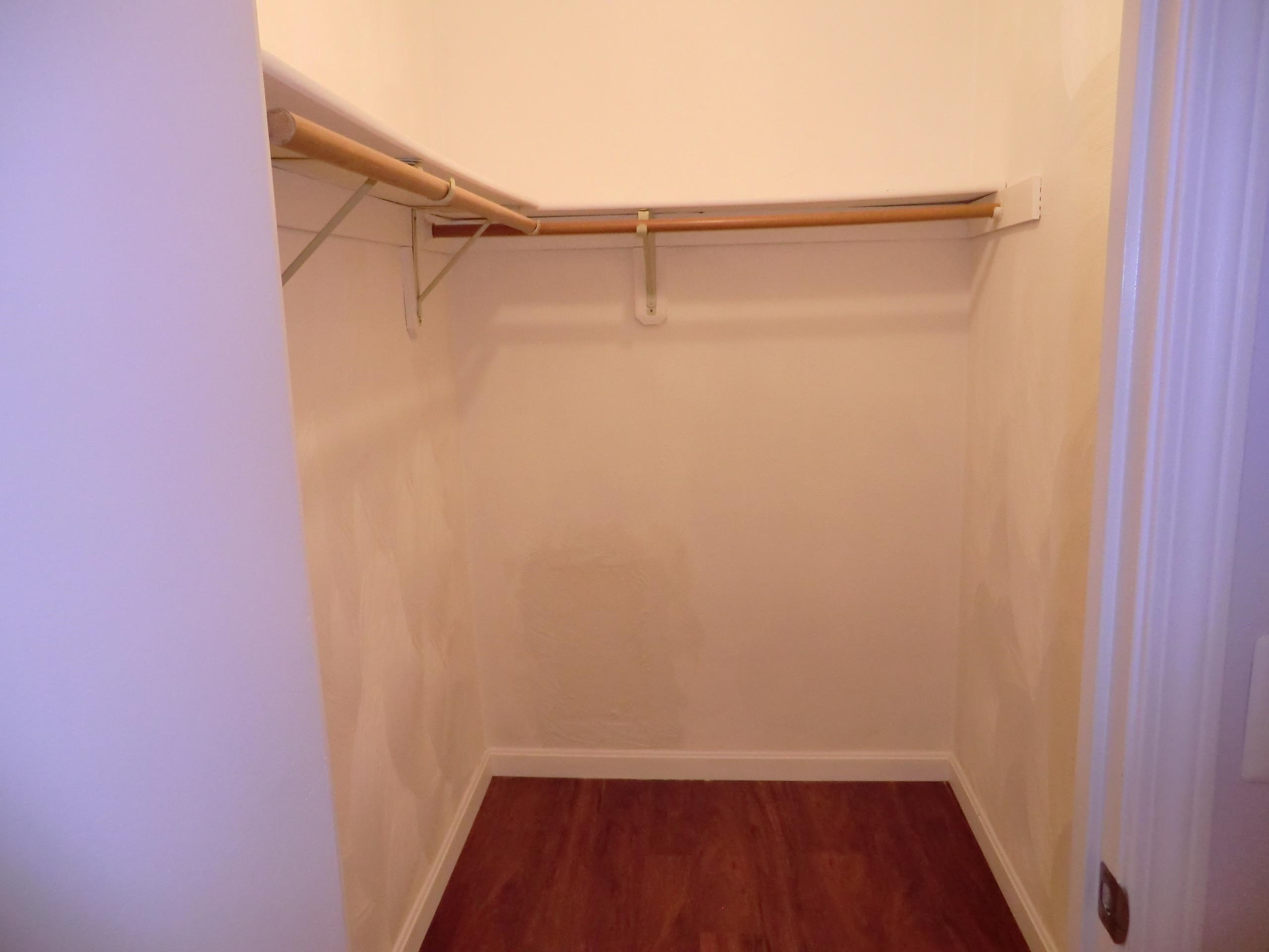 210 Brook Village Road, Unit 9 Nashua, NH 03062 - Photo 12 of 23