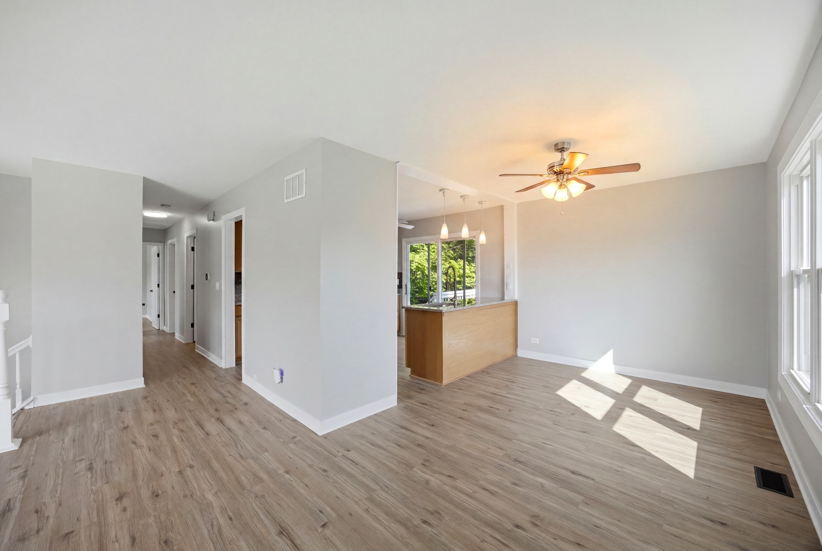38 Blue Ridge Drive Glendale Heights, IL 60139 - Photo 6 of 30