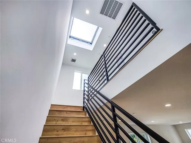 $3,738 | 3809 West Exposition Boulevard, Unit 1/2, Los Angeles, CA 90016