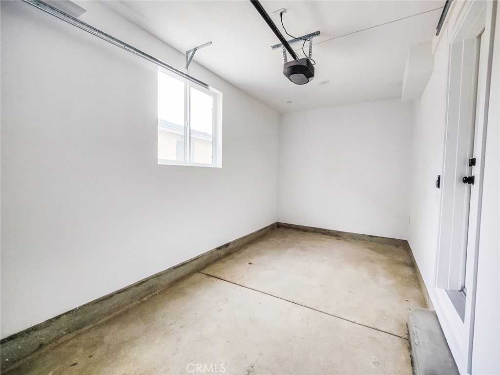 3809 West Exposition Boulevard, Unit 1/2 Los Angeles, CA 90016 - Photo 9 of 30