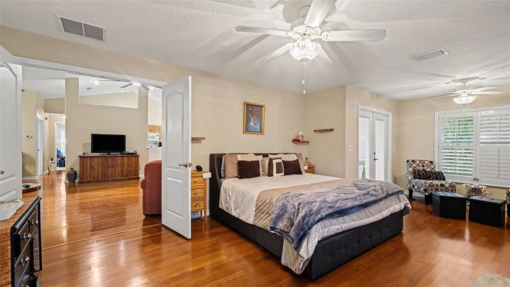 6607 Southeast 11th Loop Ocala, FL 34472 - Photo 18 of 40