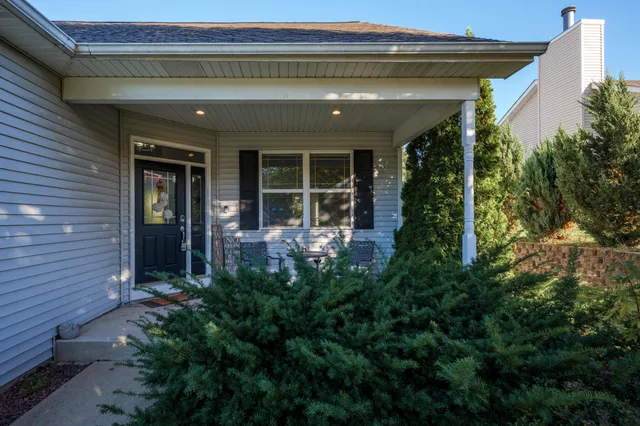 $529,900 | 2044 Matthew Avenue, Twin Lakes, WI 53181