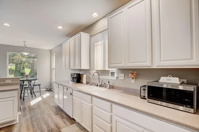 $529,900 | 2044 Matthew Avenue, Twin Lakes, WI 53181