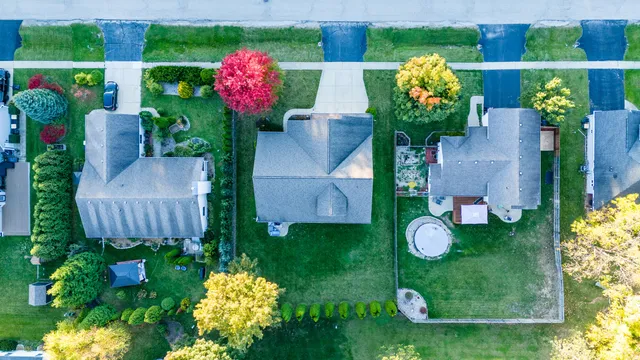 $529,900 | 2044 Matthew Avenue, Twin Lakes, WI 53181