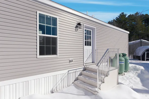 $149,900 | 71 Carla Court, Campton, NH 03223