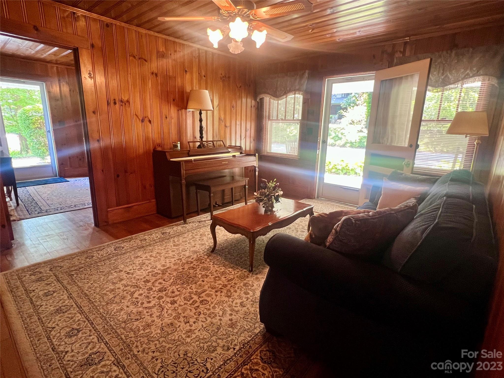 930 Kanuga Road Hendersonville, NC 28739 - Photo 18 of 30 Gallery Image 18