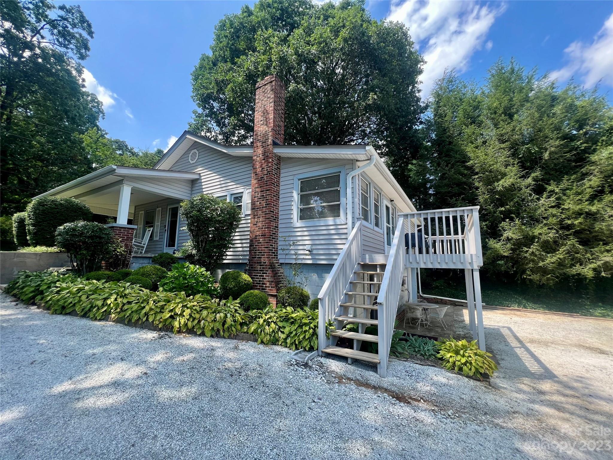 930 Kanuga Road Hendersonville, NC 28739 - Photo 25 of 30 Gallery Image 25