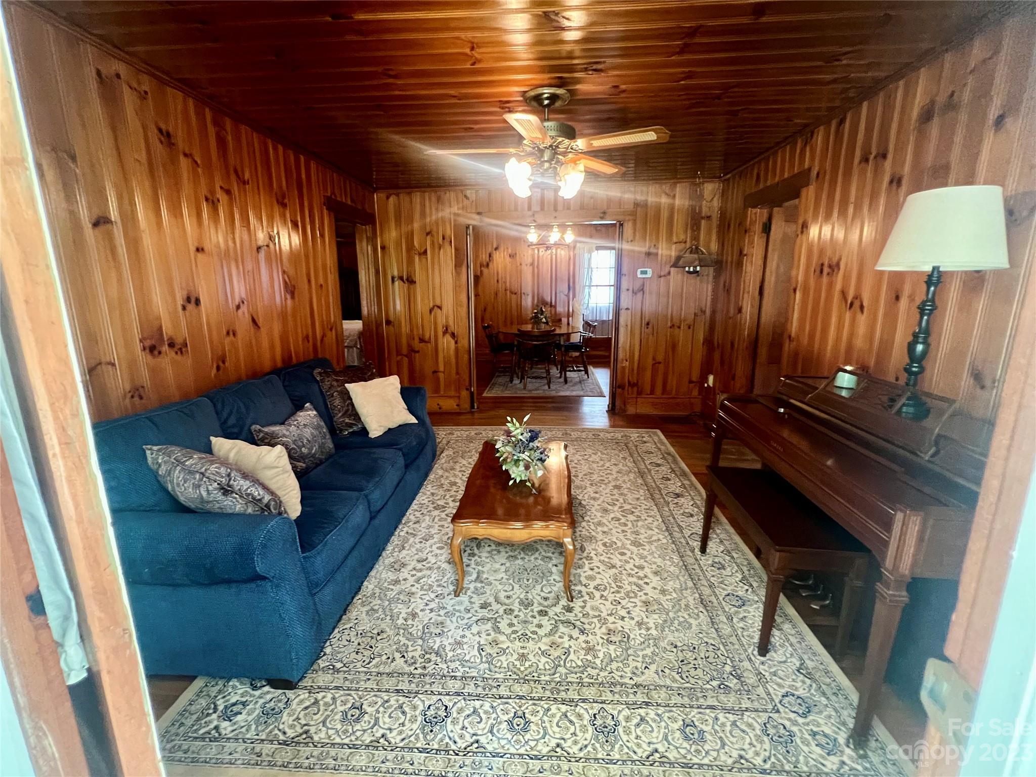 930 Kanuga Road Hendersonville, NC 28739 - Photo 5 of 30 Gallery Image 5