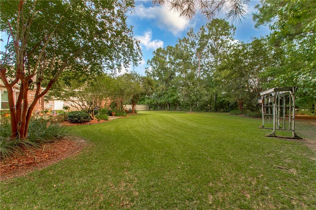 41506 Rue Chene Ponchatoula, LA 70454 - Photo 4 of 22 Gallery Image 4
