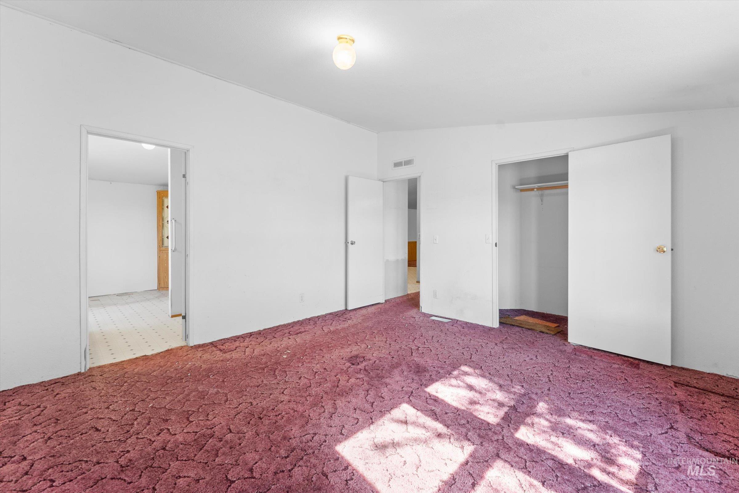 4051 Northwest Canal Road Mountain Home, ID 83647 - Photo 10 of 39