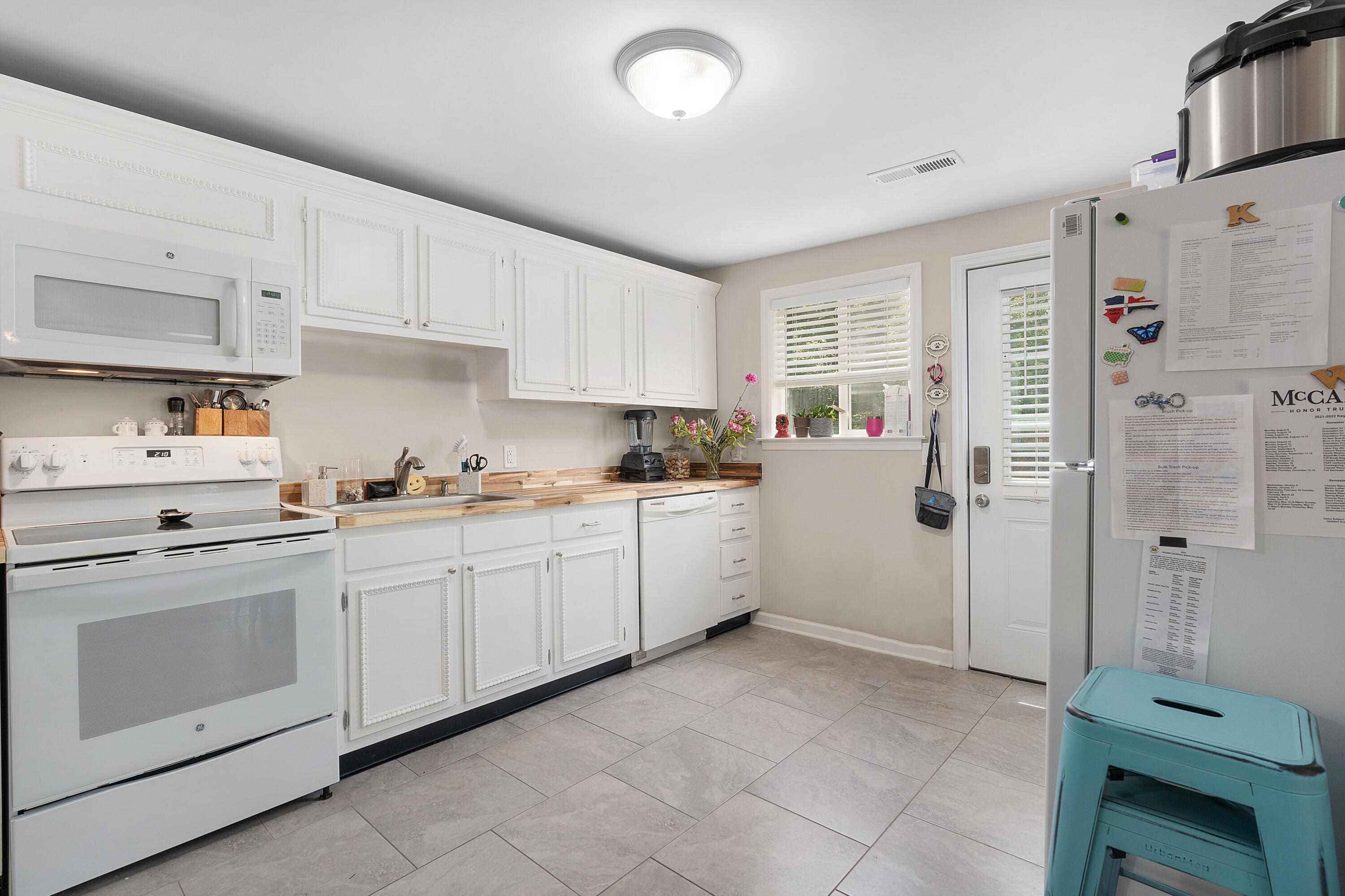 1024 Lullwater Road Chattanooga, TN 37405 - Photo 12 of 36 27 - 1024 Lulwater Rd - Interiors