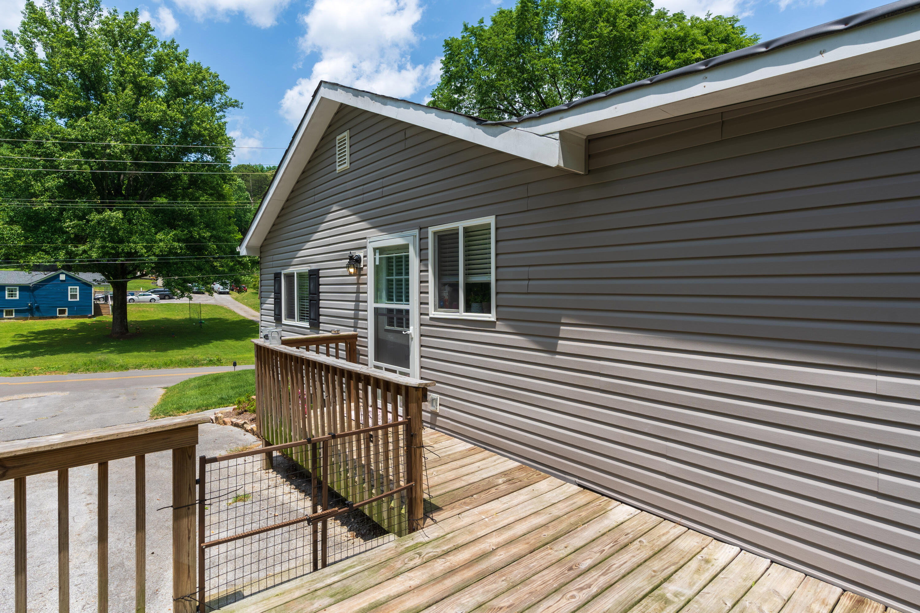 1024 Lullwater Road Chattanooga, TN 37405 - Photo 24 of 36 18 - 1024 Lulwater Rd - Exteriors