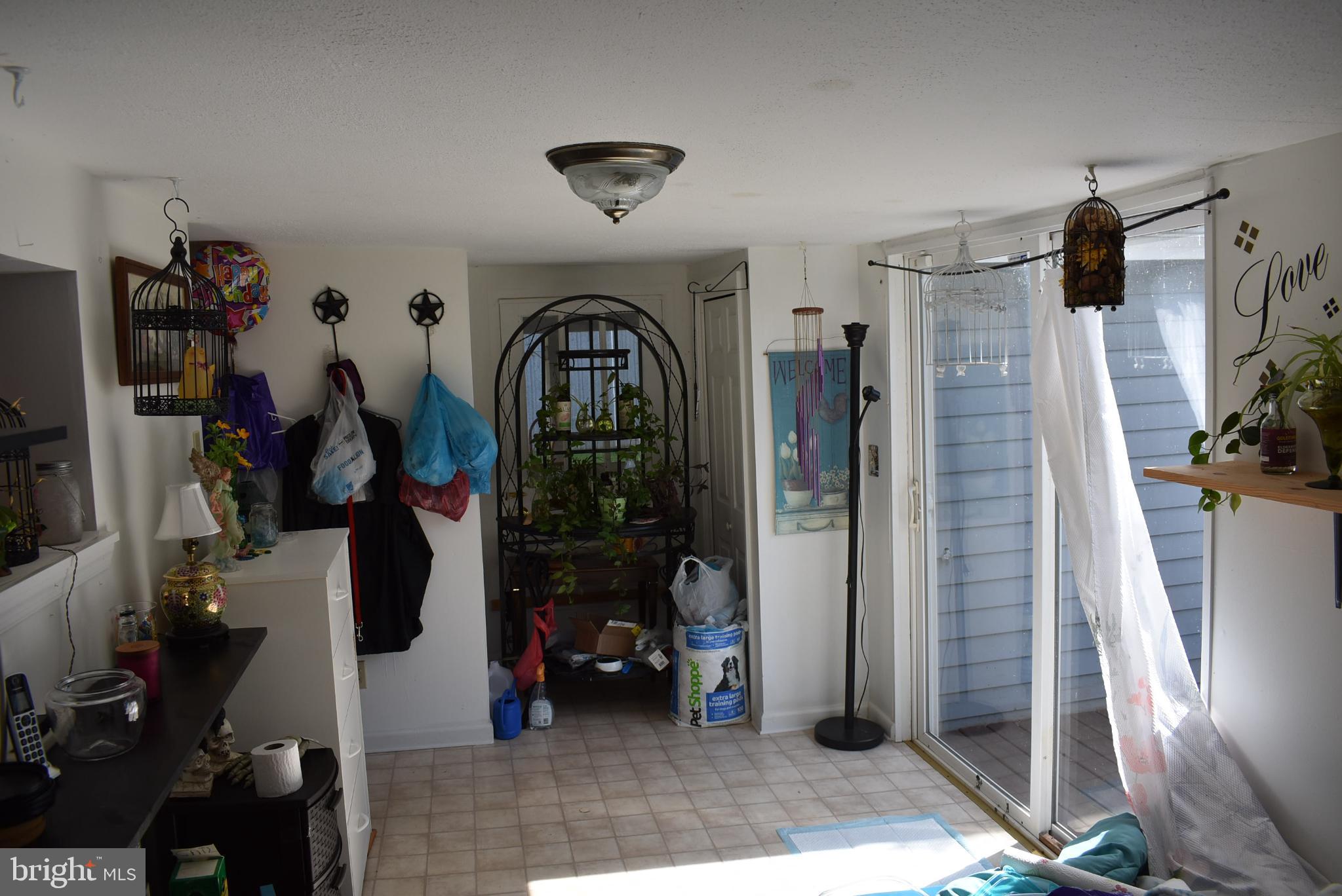 1971 Duckwall Road Berkeley Springs, WV 25411 - Photo 53 of 64 Bright entryway with charming decor accents.