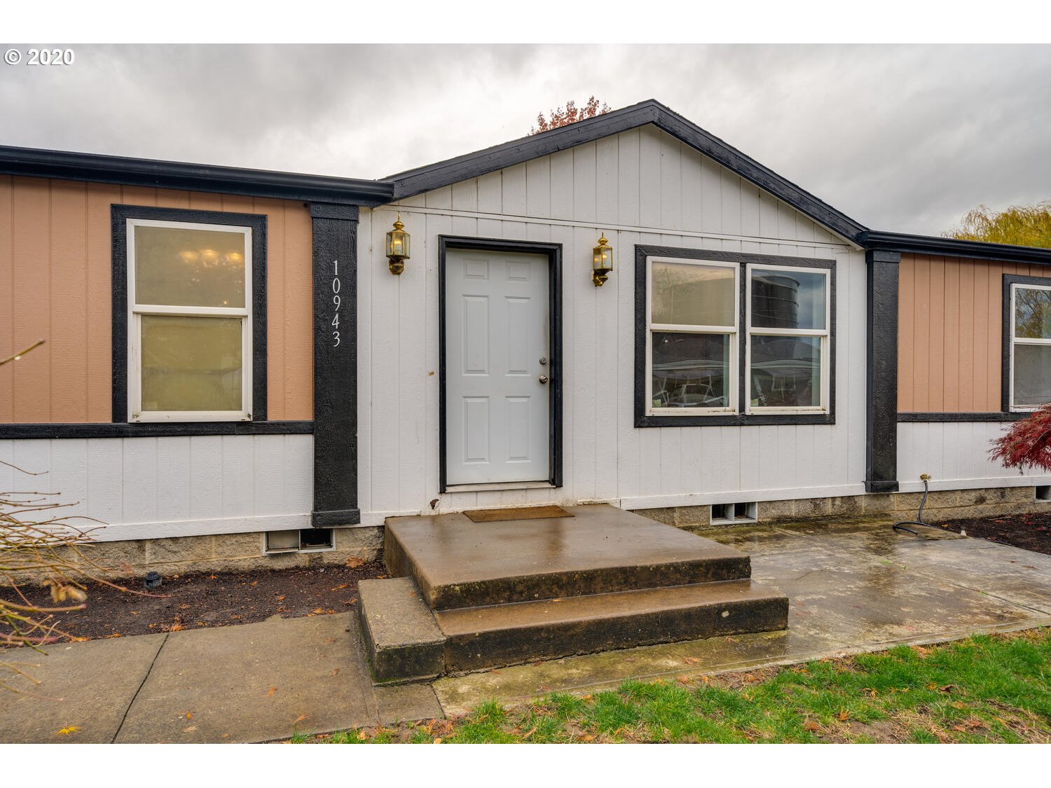 10943 Rees Street Northeast Donald, OR 97020 - Photo 3 of 28