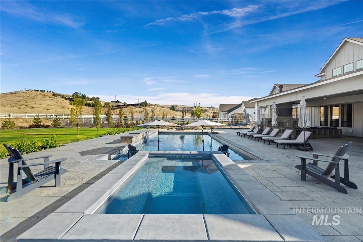 14739 North Power Way Boise, ID 83714 - Photo 3 of 50