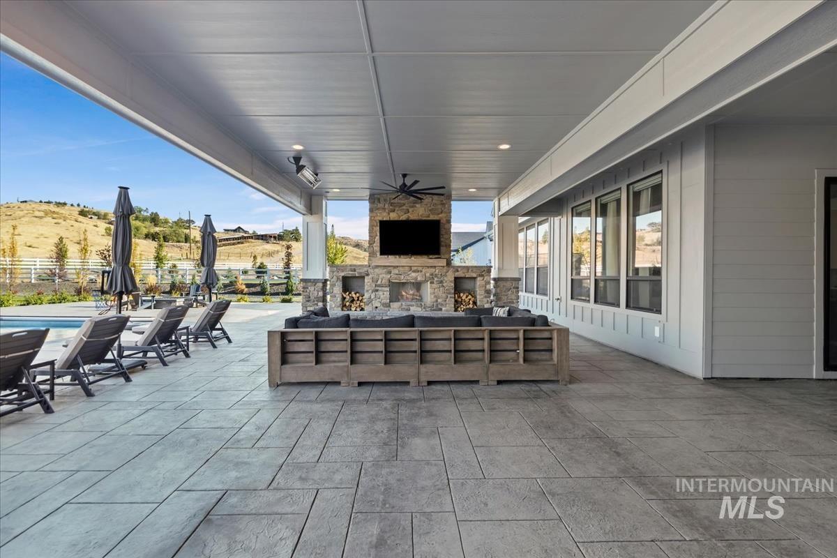 14739 North Power Way Boise, ID 83714 - Photo 7 of 50