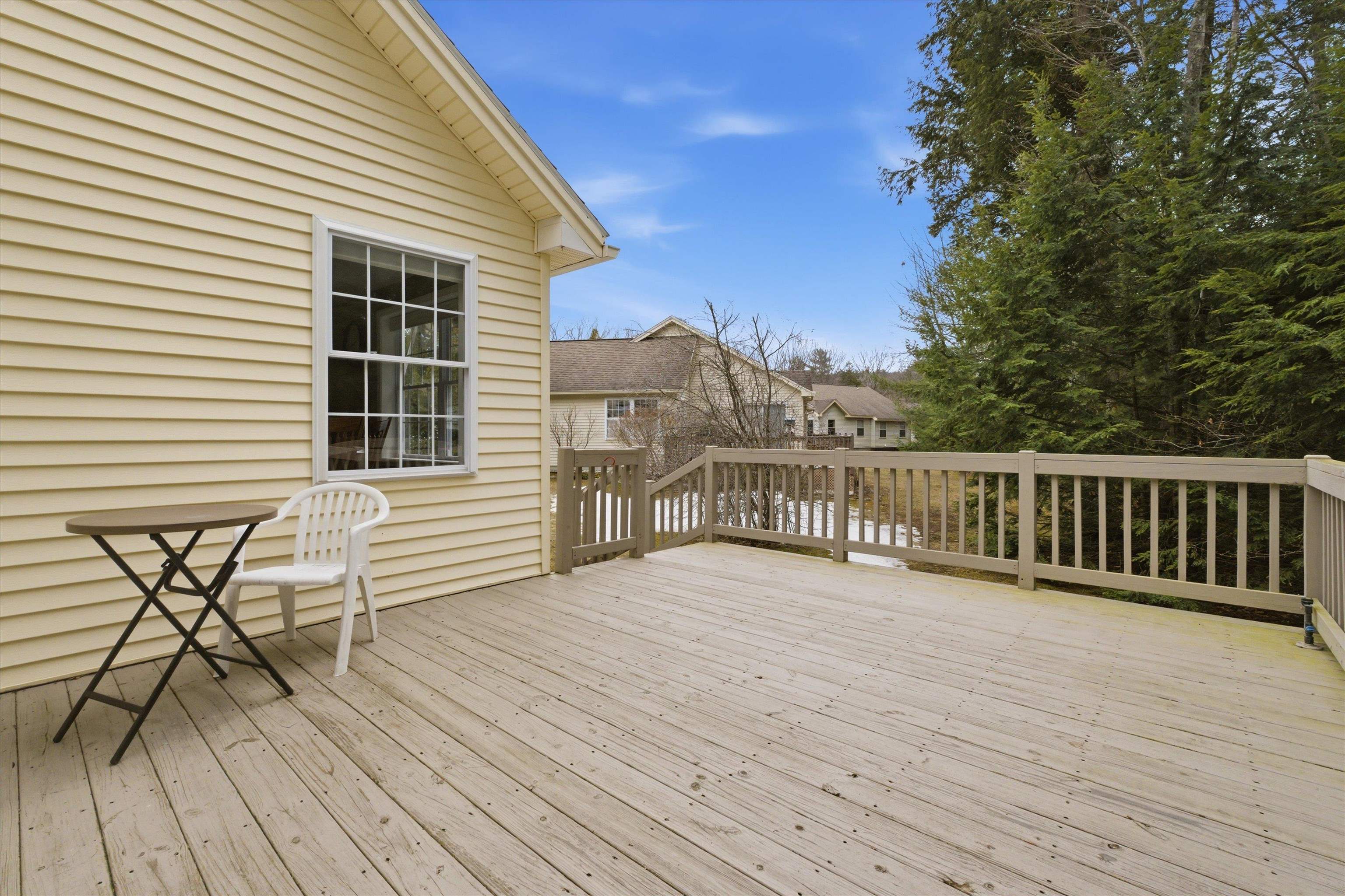 31 Henderson Road, Unit 5 Gilford, NH 03249 - Photo 6 of 36 Gallery Image 6
