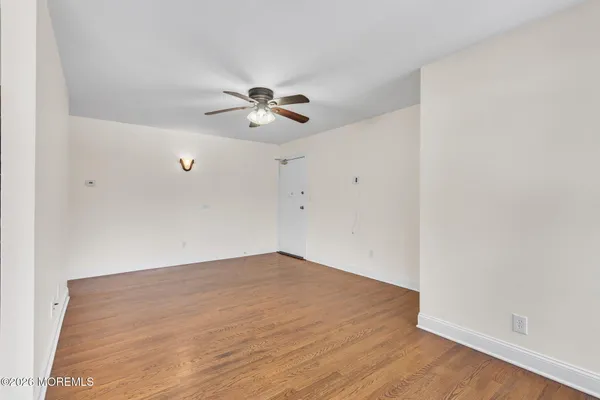 $264,000 | 26 Windsor Terrace, Unit E, Freehold, NJ 07728