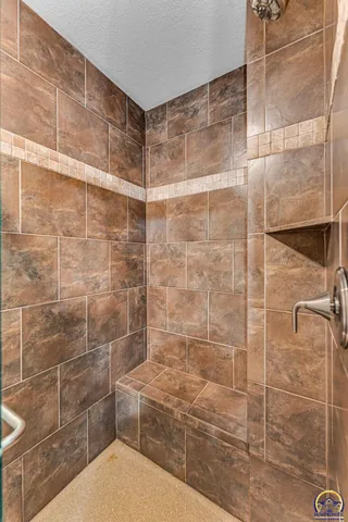 $404,000 | 4218 Southwest Stonybrook Drive, Topeka, KS 66610