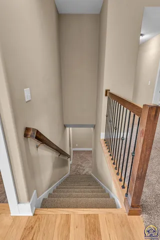 $404,000 | 4218 Southwest Stonybrook Drive, Topeka, KS 66610