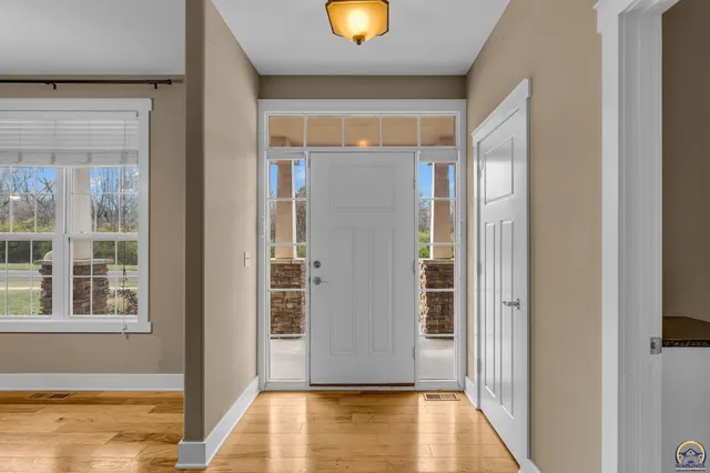 $404,000 | 4218 Southwest Stonybrook Drive, Topeka, KS 66610