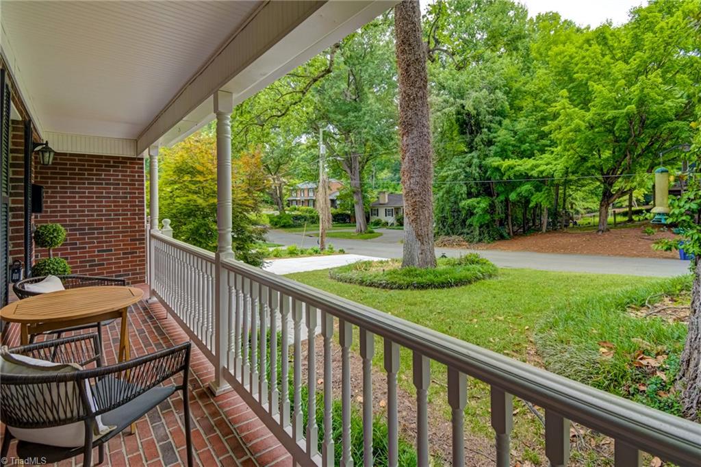 2832 Kensington Road Winston-Salem, NC 27106 - Photo 5 of 50