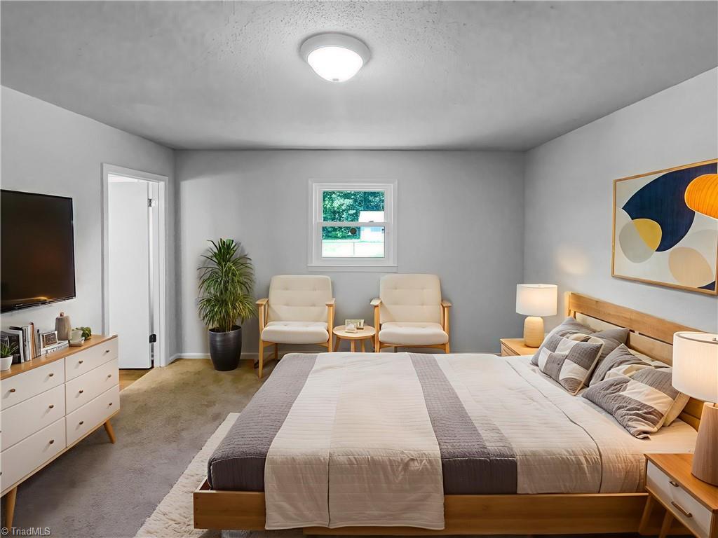 1584 Shady Grove Church Road Winston-Salem, NC 27107 - Photo 4 of 22 Staged Photo