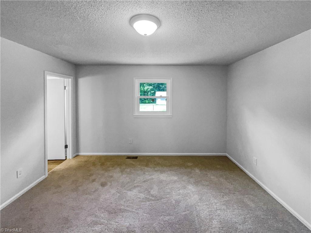 1584 Shady Grove Church Road Winston-Salem, NC 27107 - Photo 5 of 22