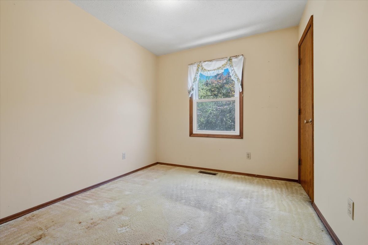 1301 Chadwick Drive Normal, IL 61761 - Photo 22 of 35