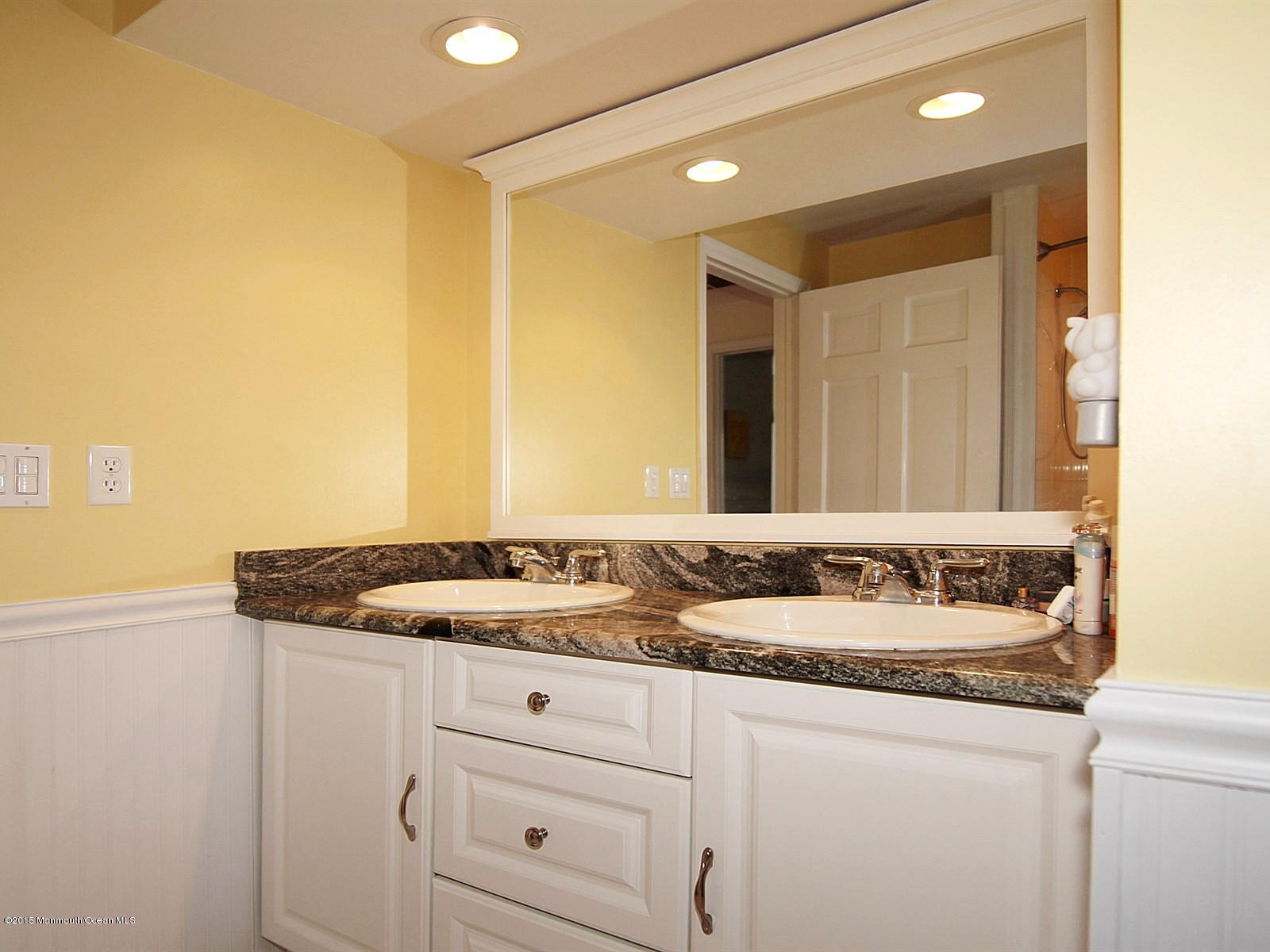 64 Rumson Road Little Silver, NJ 07739 - Photo 18 of 27 64 RUMSON RD Bathroom