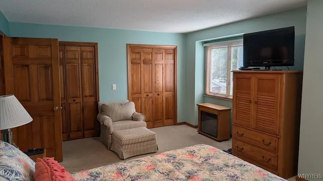 $285,000 | 165 Niagara Shore Drive, Tonawanda, NY 14150