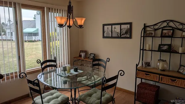 $285,000 | 165 Niagara Shore Drive, Tonawanda, NY 14150