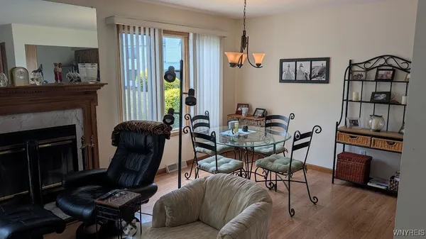 $285,000 | 165 Niagara Shore Drive, Tonawanda, NY 14150